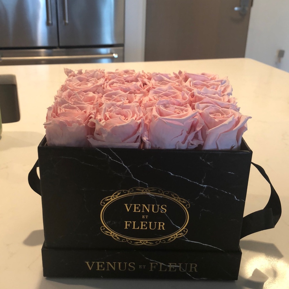 Venus Et Fleur